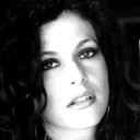 Carla Salerno als Fru Fru