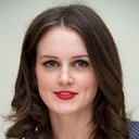 Sophie McShera als Drizella Tremaine