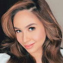 Empress Schuck als Tina