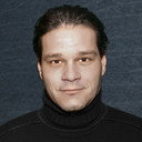 Selmeczi Roland als Voice