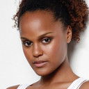 Cintia Rosa als Renata