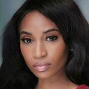 Samara Scott als Agent Blossom