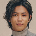 神宮寺勇太 als Azuma Reo