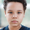 Edan Alexander als Miguel Alves