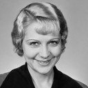 Betty Mack als Cora Bell (uncredited)