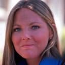 Christina Hart als Paula