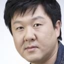 Guk Joong-woong als Cafe Detective