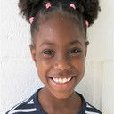 Iziah Moueza als Rose