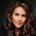 Brittany-Ellen Willacy als Ember Craig
