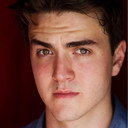 Dean Tierney als Greg Munsky