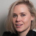 Georgia Mischak als Sara
