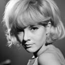 Sylvie Vartan als Stéphane Feuvrier