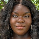 Jemima Yevu als Kayla