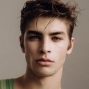 Martim Canavarro als Alexandre Antunes