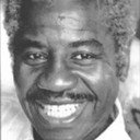 Gordon Watkins als Detective Burnett
