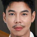 ยศธร คงลิขิต als Den