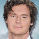 Benjamin Walker als Jim