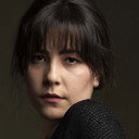 Cansın Şenel als Sema