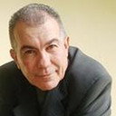 Humberto González als Valentín (segment "En la Guagua")