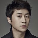 Lee Kyu-bok als Ma's manager 2