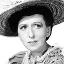 June Weaver als Elviry Weaver