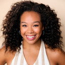 Kayla LaVine als Choir Girl