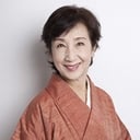 Sanae Kitabayashi als Saeko Takemia (Mama)