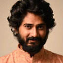 Abhishek Giri als Rider Sunny