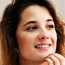Florencia Torrente als Ana Molina