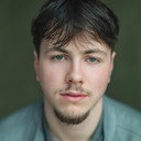 Seb Goold als Alexander Roote