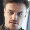 Alessandro Averone als Guglielmo