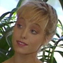 Barbra Brighton als Ashley Wells
