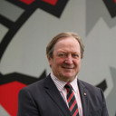 Kevin Sheedy als Self