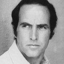 Paolo Casella als Lieutenant Bob Tucker (as Paul Sullivan)