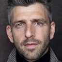 Nicholas Karimi als Fellowship/Senses & Wit (Smell)