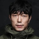 Na In-kyu als Yook Jung-tae