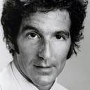 Leonard Frey als Halsey