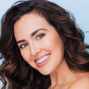 Liana Hunt als Betsey