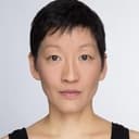 Ina Chang als Libby Lasher