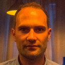Macer Gifford als self