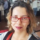 Ana Lúcia Keunecke als Ela mesma
