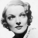 Ruth Coleman als Dorothy Stonewall