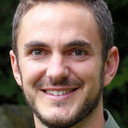 Tom Crowther als Self