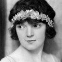 Florence Shirley als Swana's Phone Friend Marianne (uncredited)