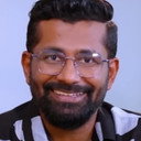 Manuranga Wejesekara als Host