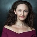 Abigail Rice als Mother