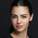 Aslıhan Malbora als Ayda Akman