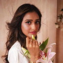 Aishwarya Khare als Lakshmi Rishi Oberoi