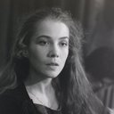 Mariana Buruiană als Kira