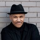 Ron O.J. Parson als Mr. Stewart